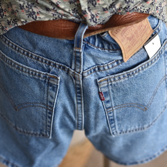 Levi's Rare Vintage 501 mom jean shorts NWT - Picture 11 of 11